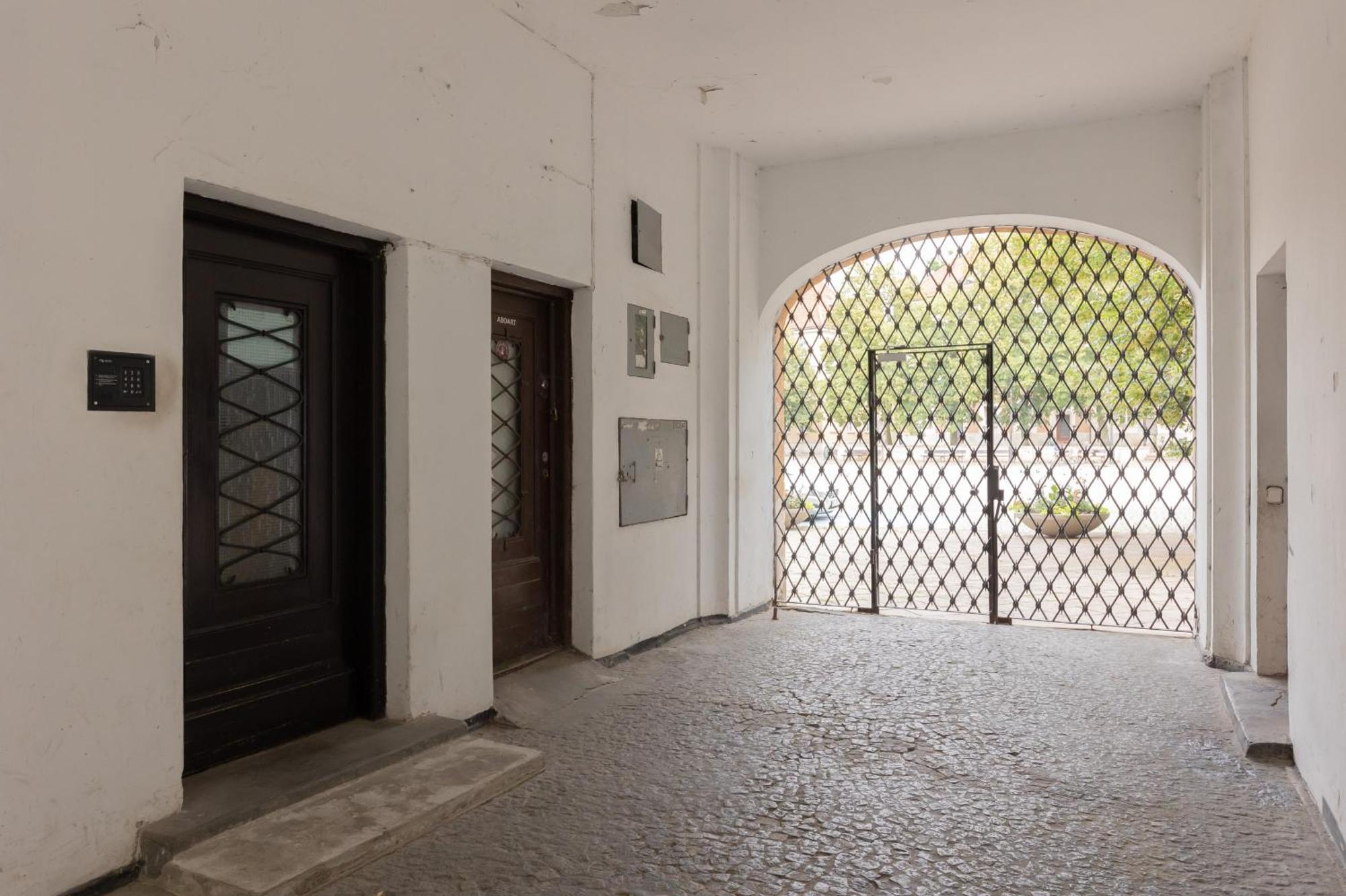 Warsaw New Town Square Apartment For 5 Guests By Noclegi Renters エクステリア 写真
